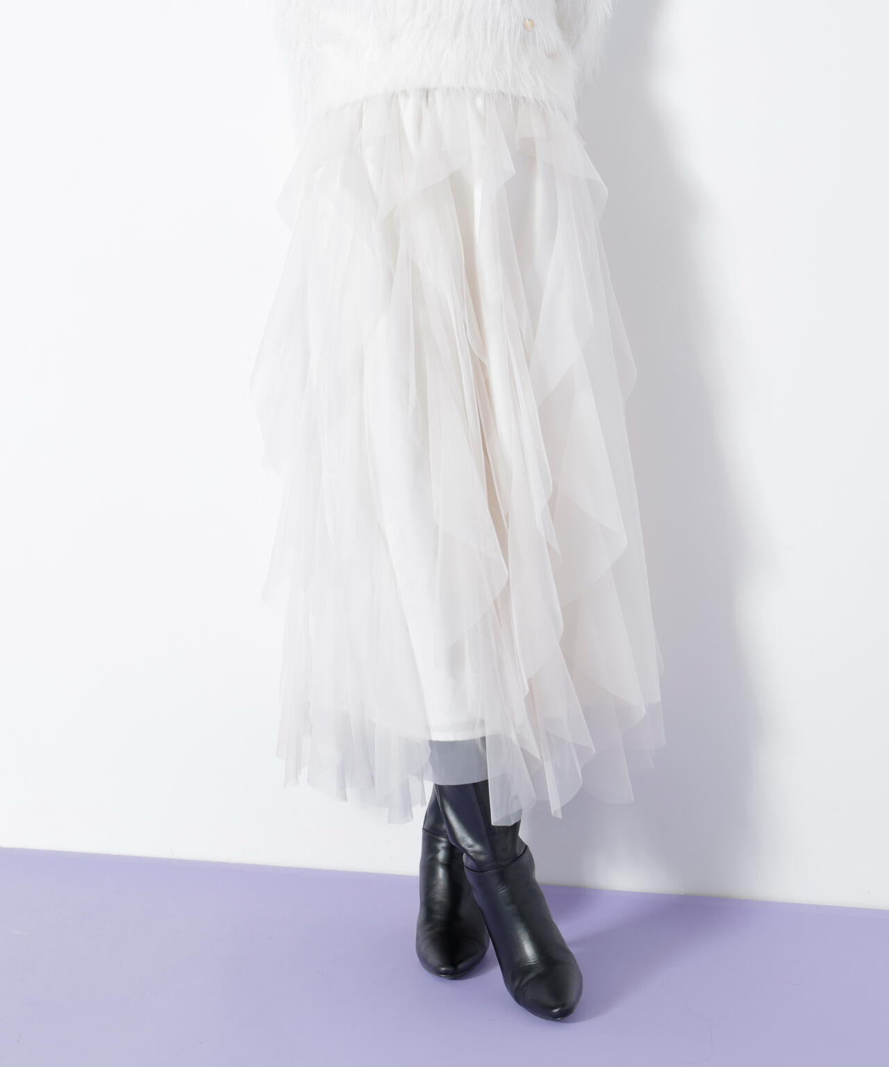 縦ラッフルチュールスカート