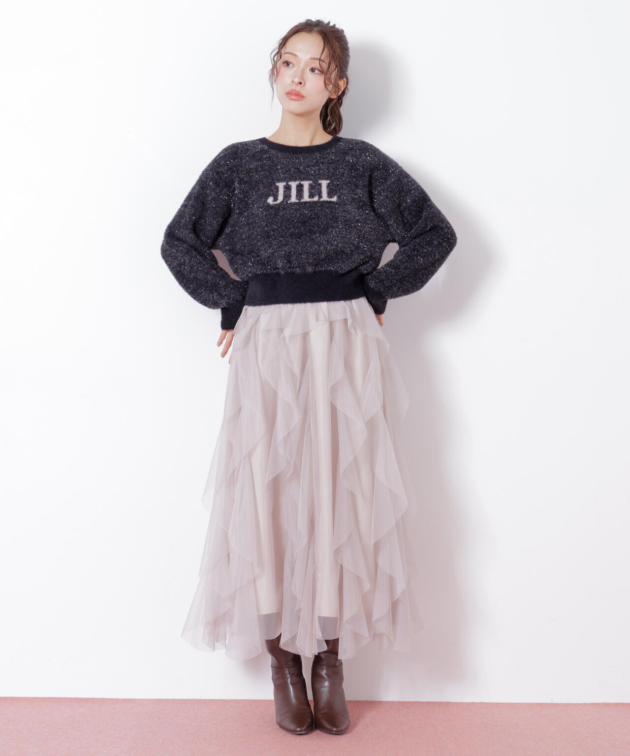 縦ラッフルチュールスカート