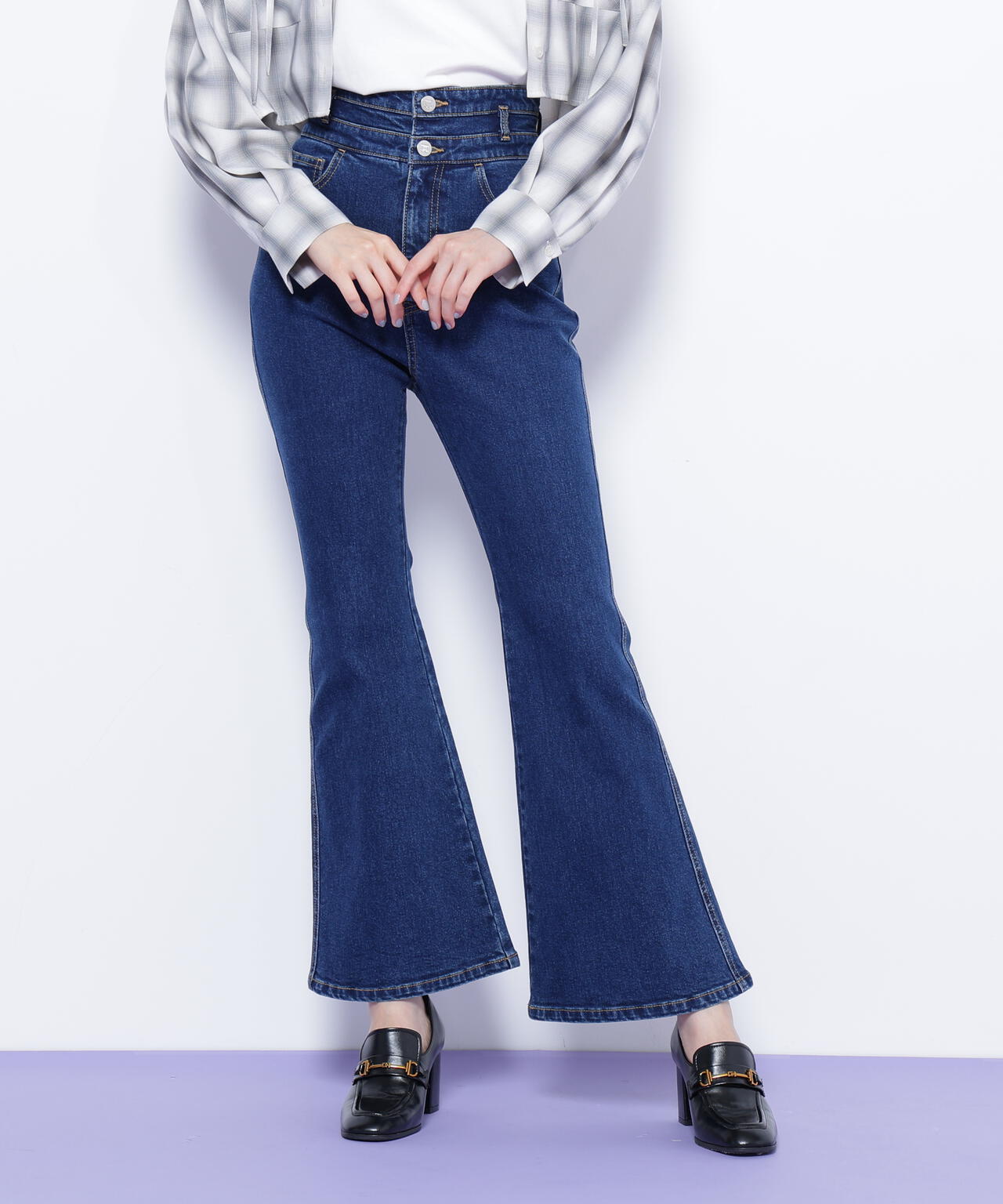 フレアデニムパンツ