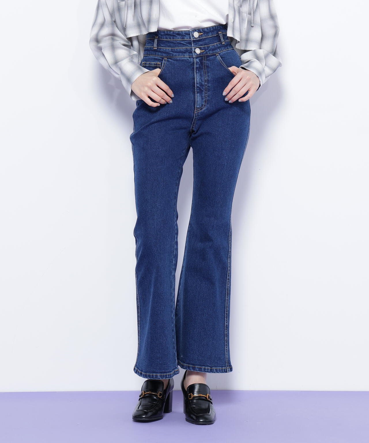 フレアデニムパンツ