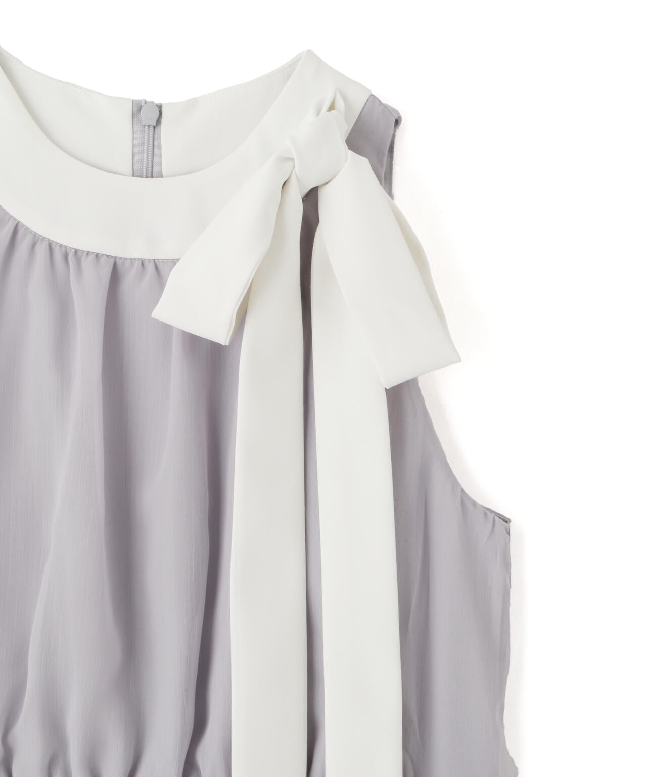 ホルターネックティアードワンピース