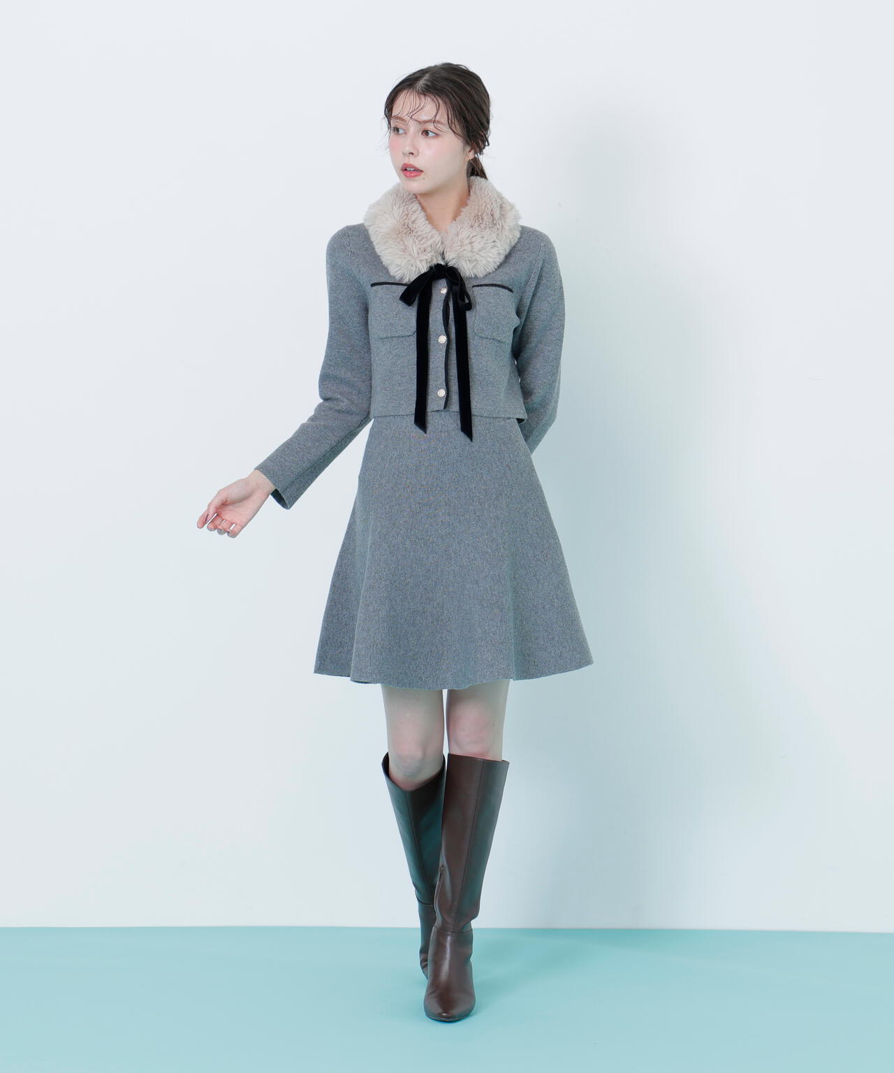 ファーティッペットニットセットアップ