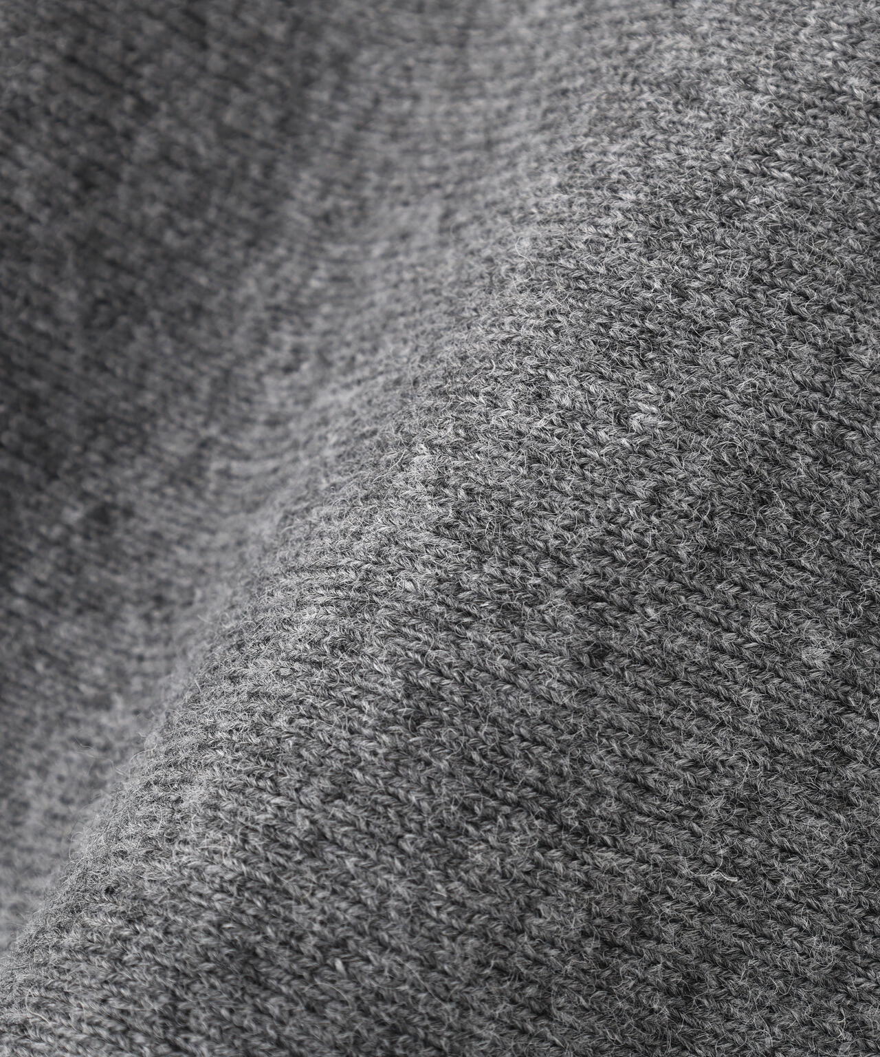 ファーティッペットニットセットアップ