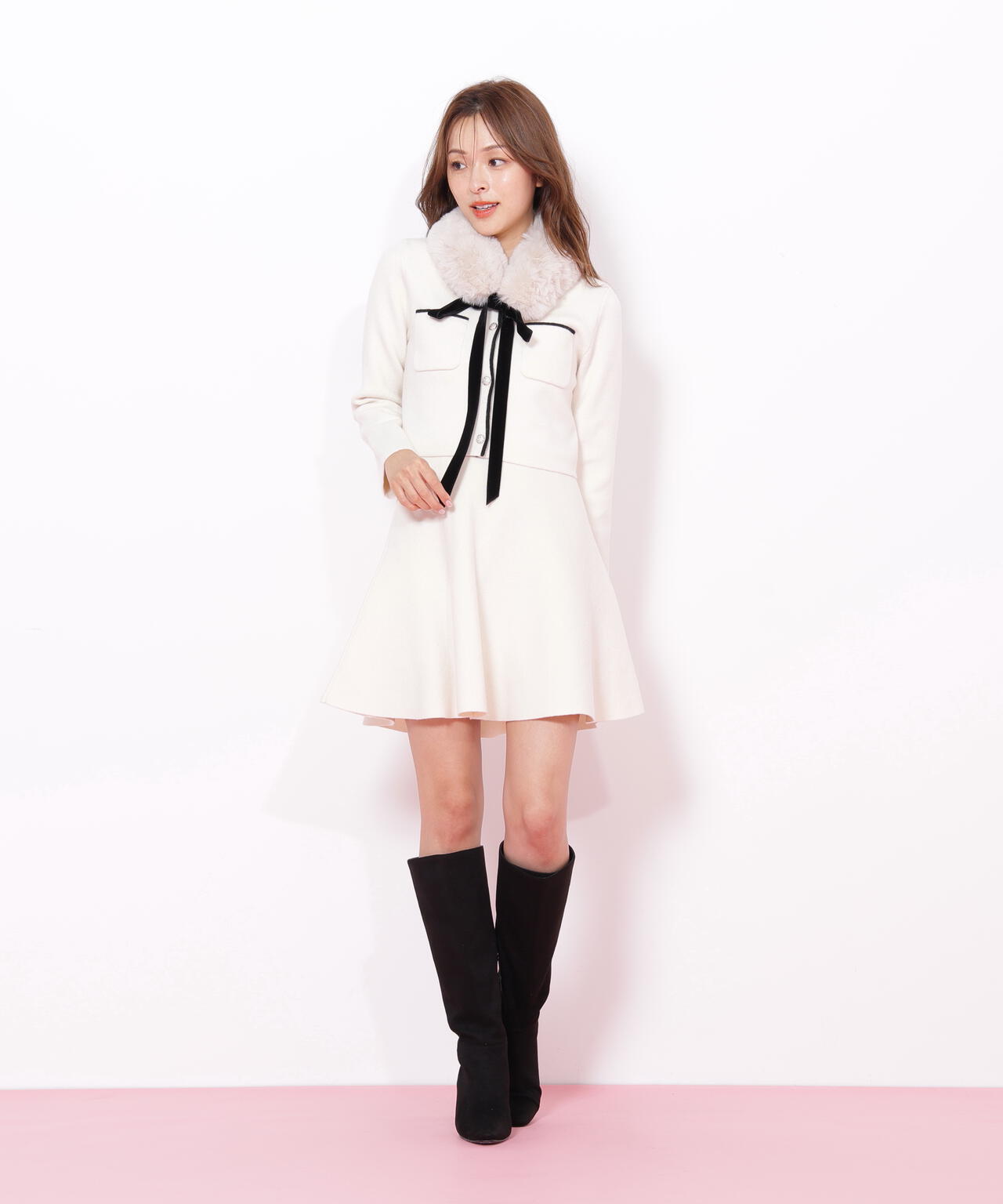 ファーティッペットニットセットアップ