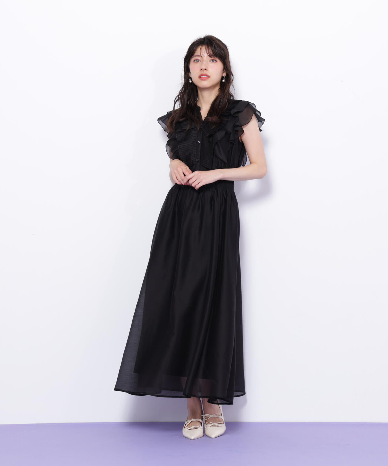 シアープリーツフリルワンピース