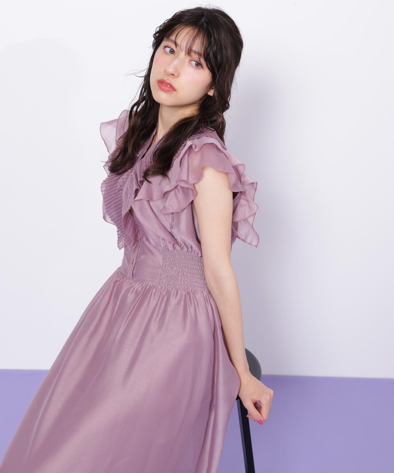 シアープリーツフリルワンピース