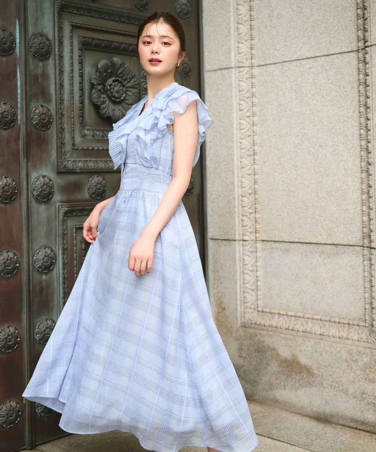 シアープリーツフリルワンピース