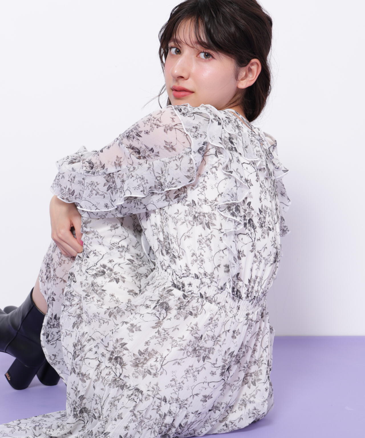 フリルミニワンピース