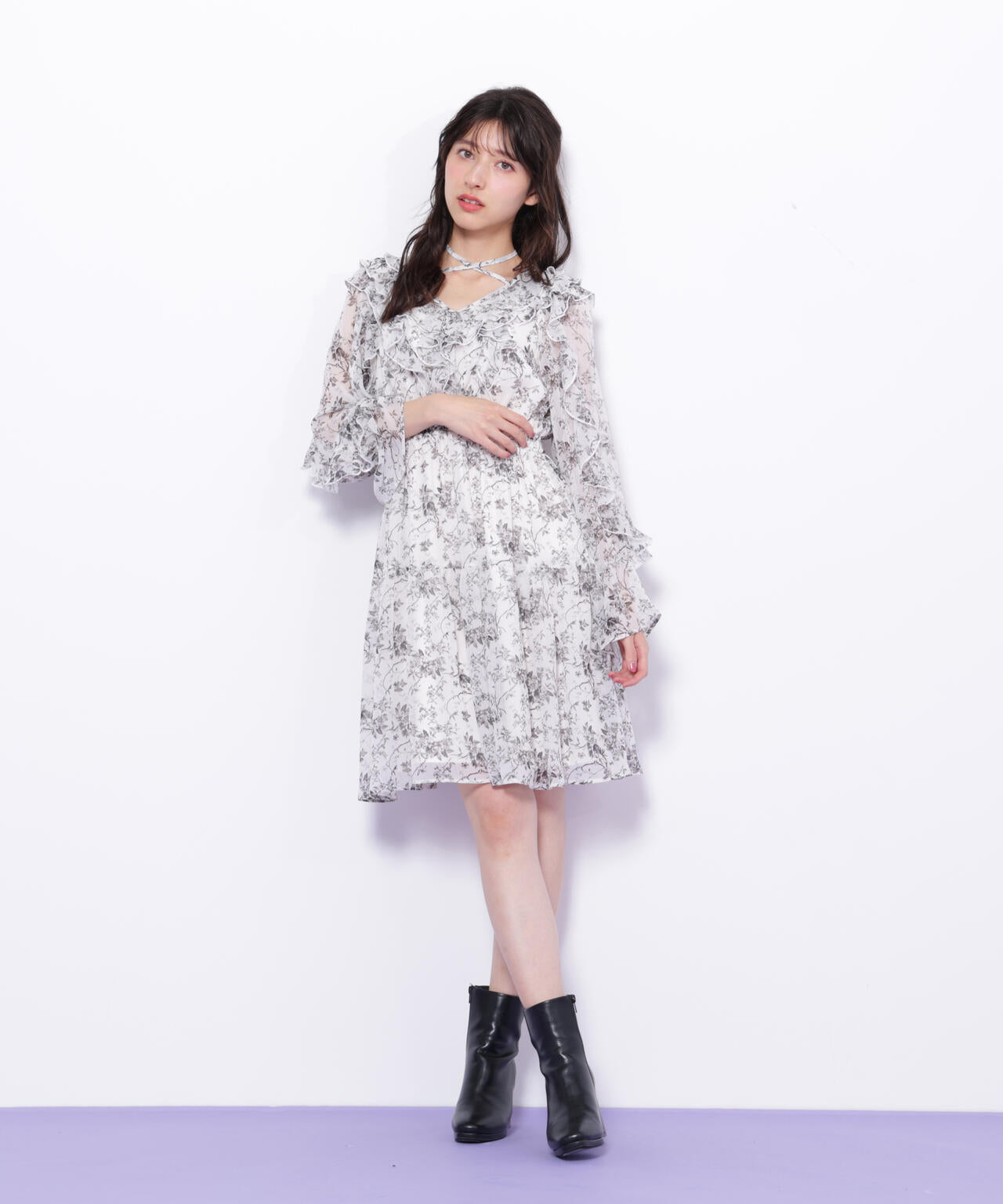 フリルミニワンピース