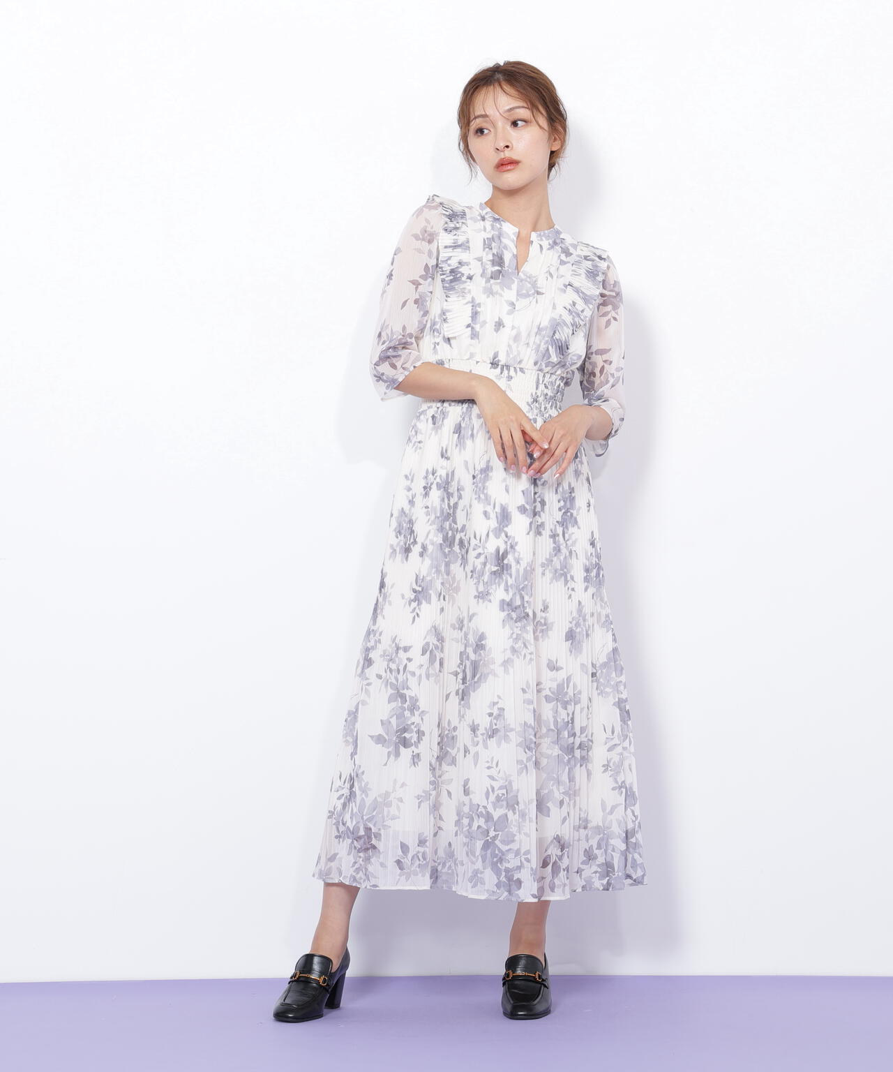 ぼかしフラワープリントワンピース