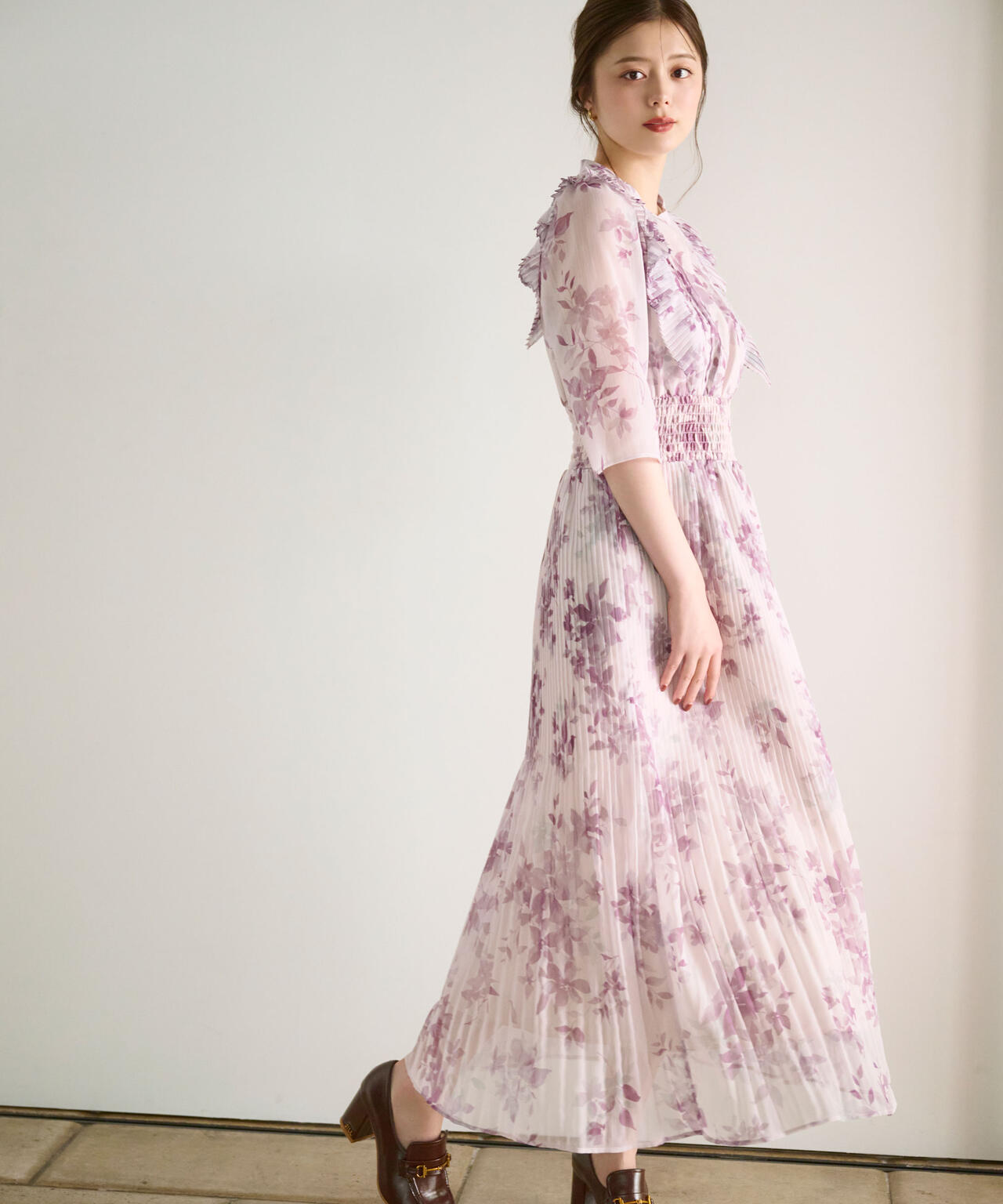 ぼかしフラワープリントワンピース