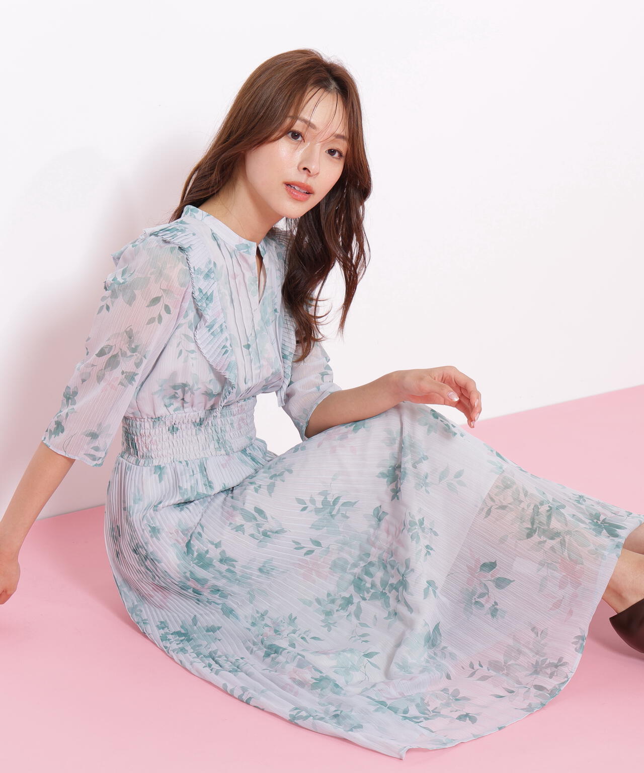 ぼかしフラワープリントワンピース