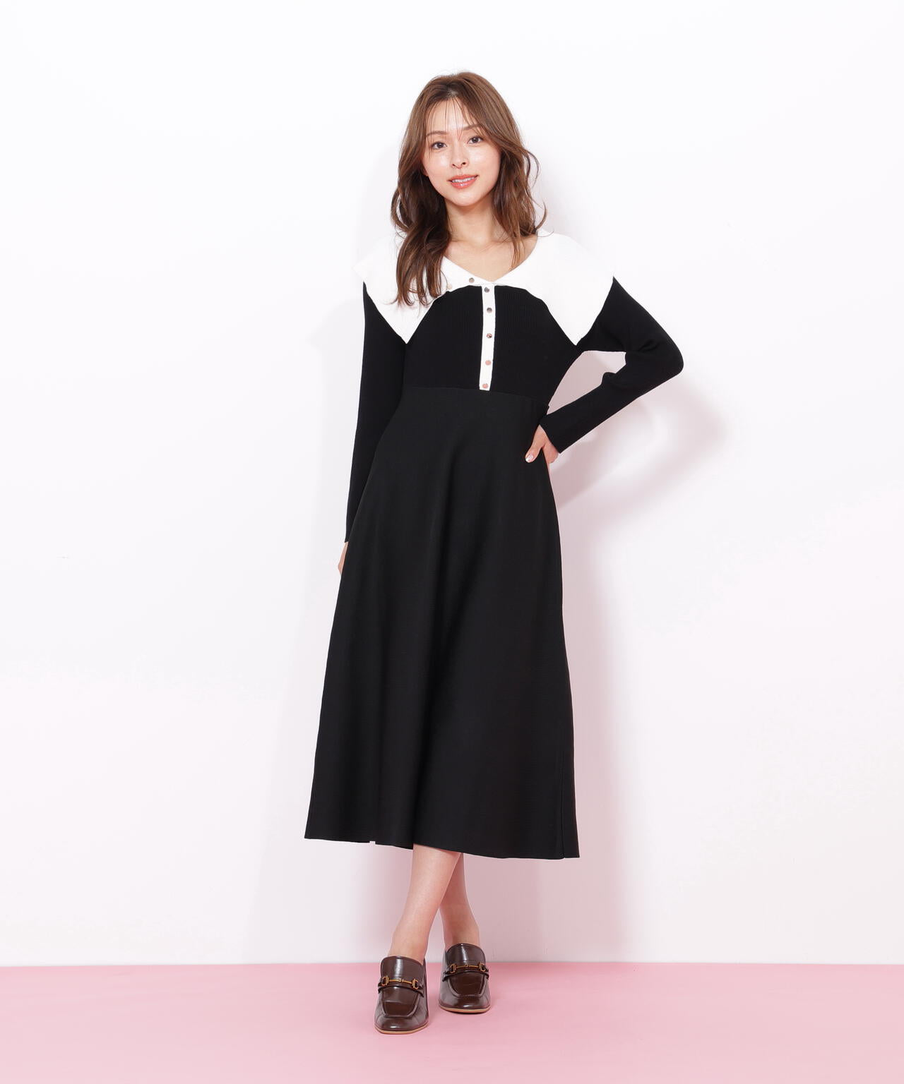 ビッグカラーニットワンピース