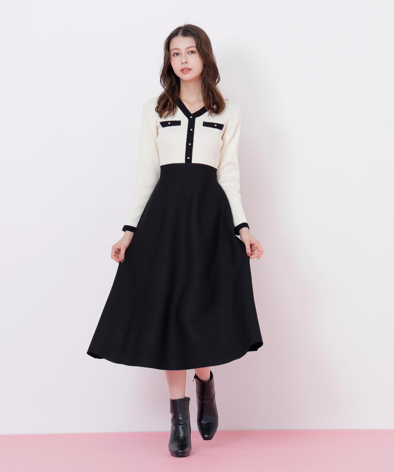 モールヤーントリミングニットワンピース