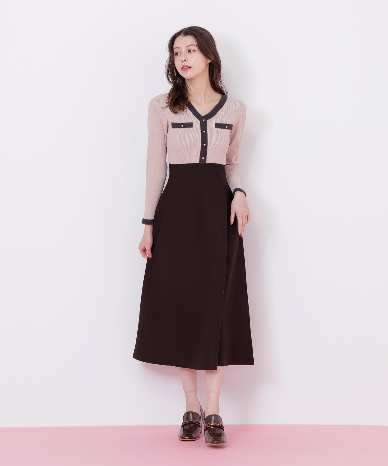 モールヤーントリミングニットワンピース