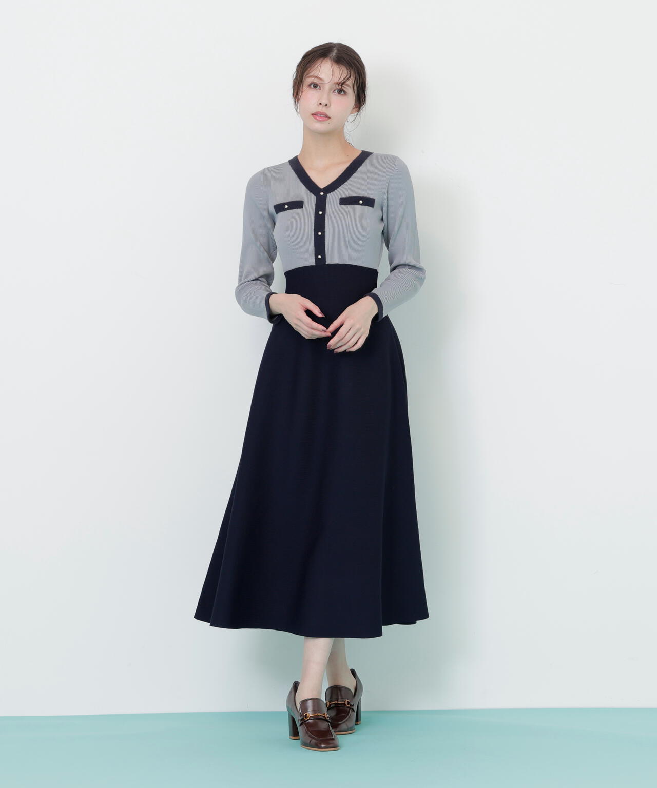 モールヤーントリミングニットワンピース