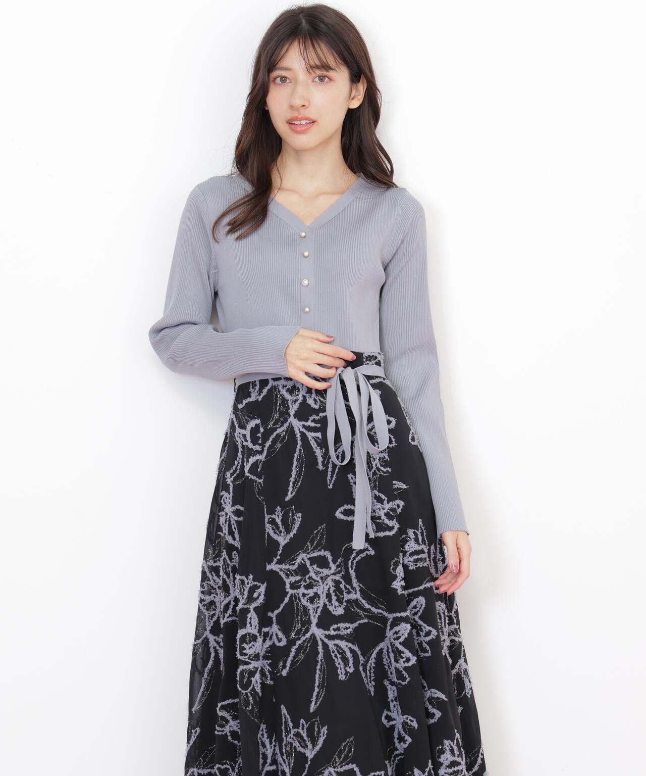モール刺繍ドッキングニットワンピース