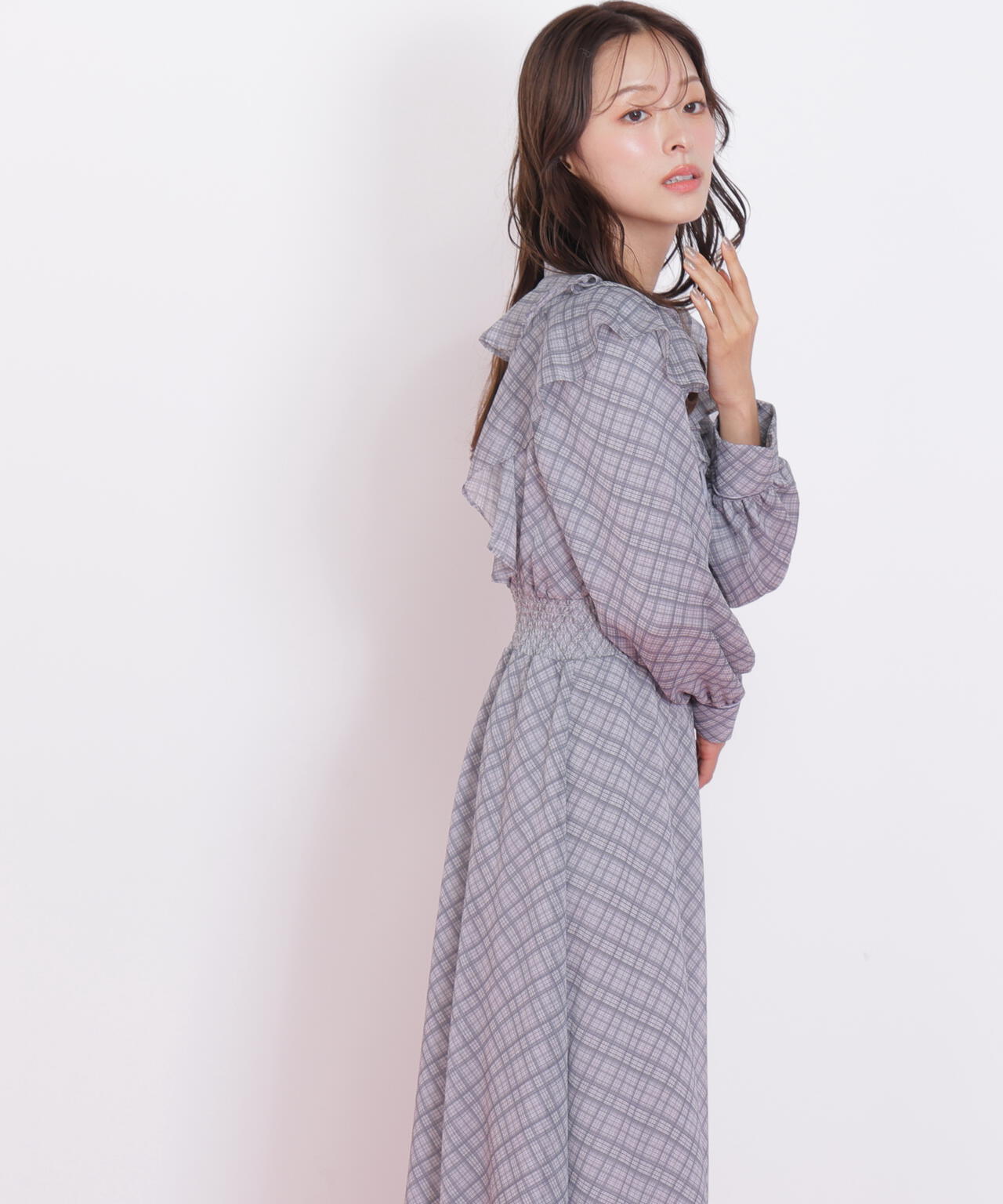 ベロア配色チェックラッフルワンピース