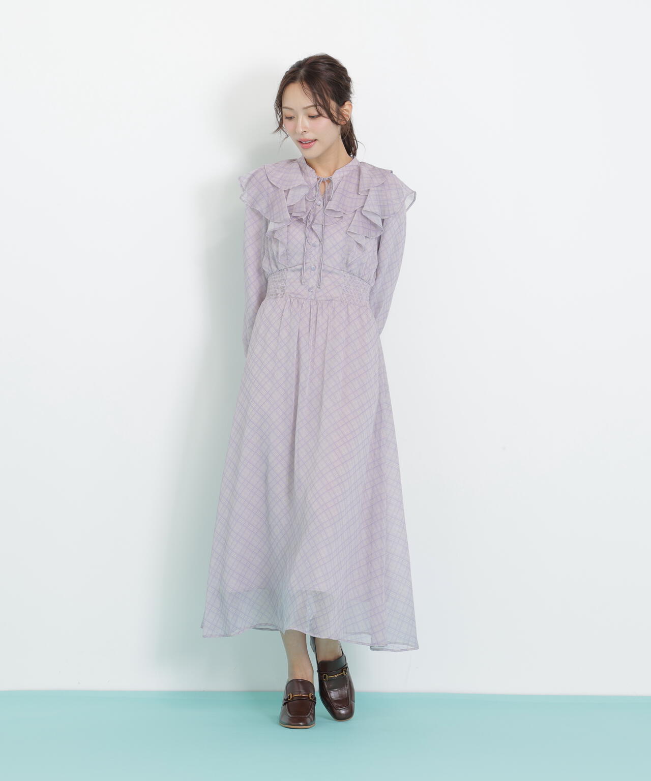 ベロア配色チェックラッフルワンピース