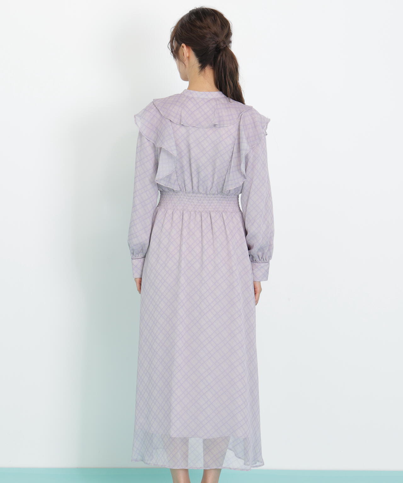 ベロア配色チェックラッフルワンピース