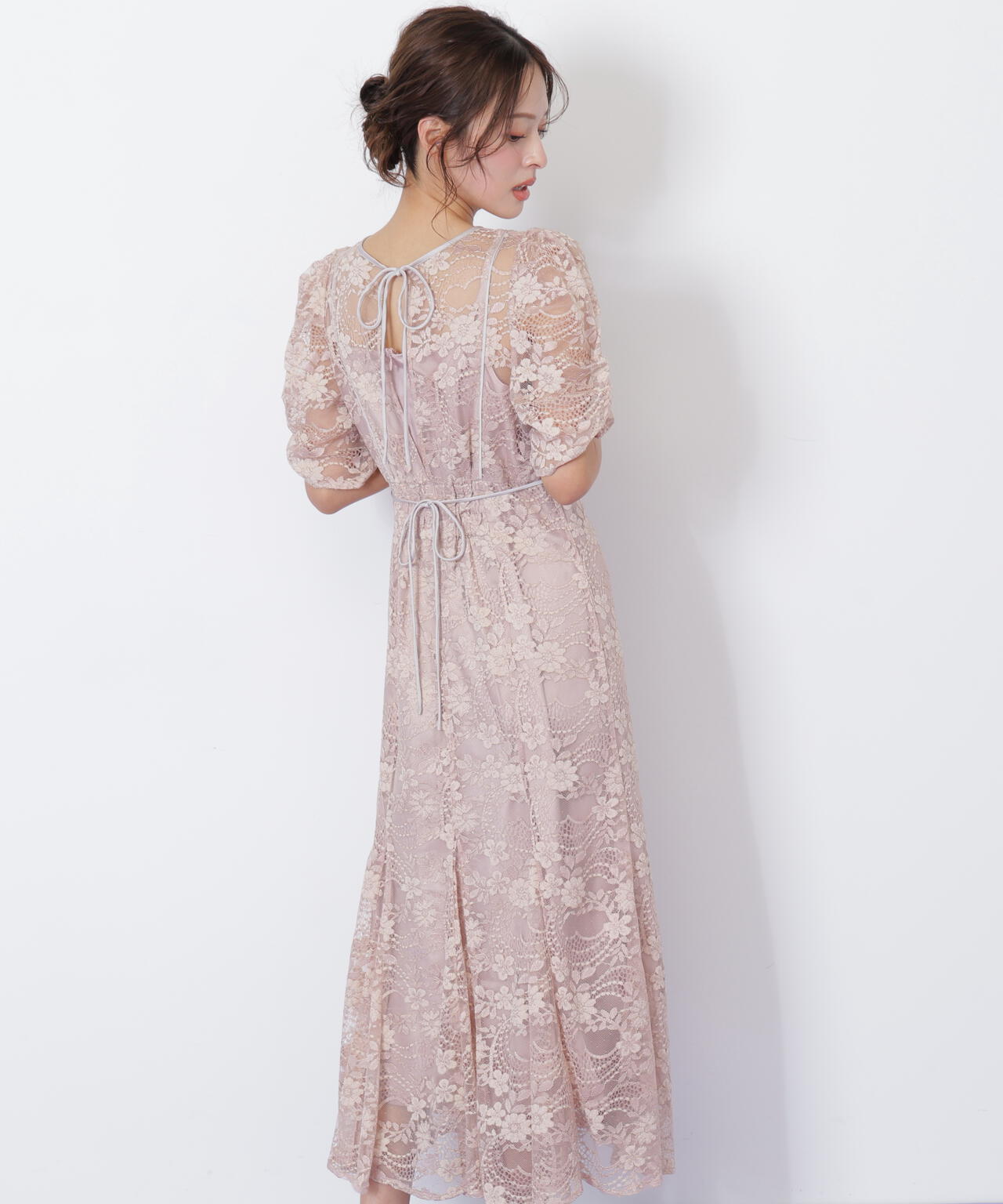 ラメコードレースバイカラードレス