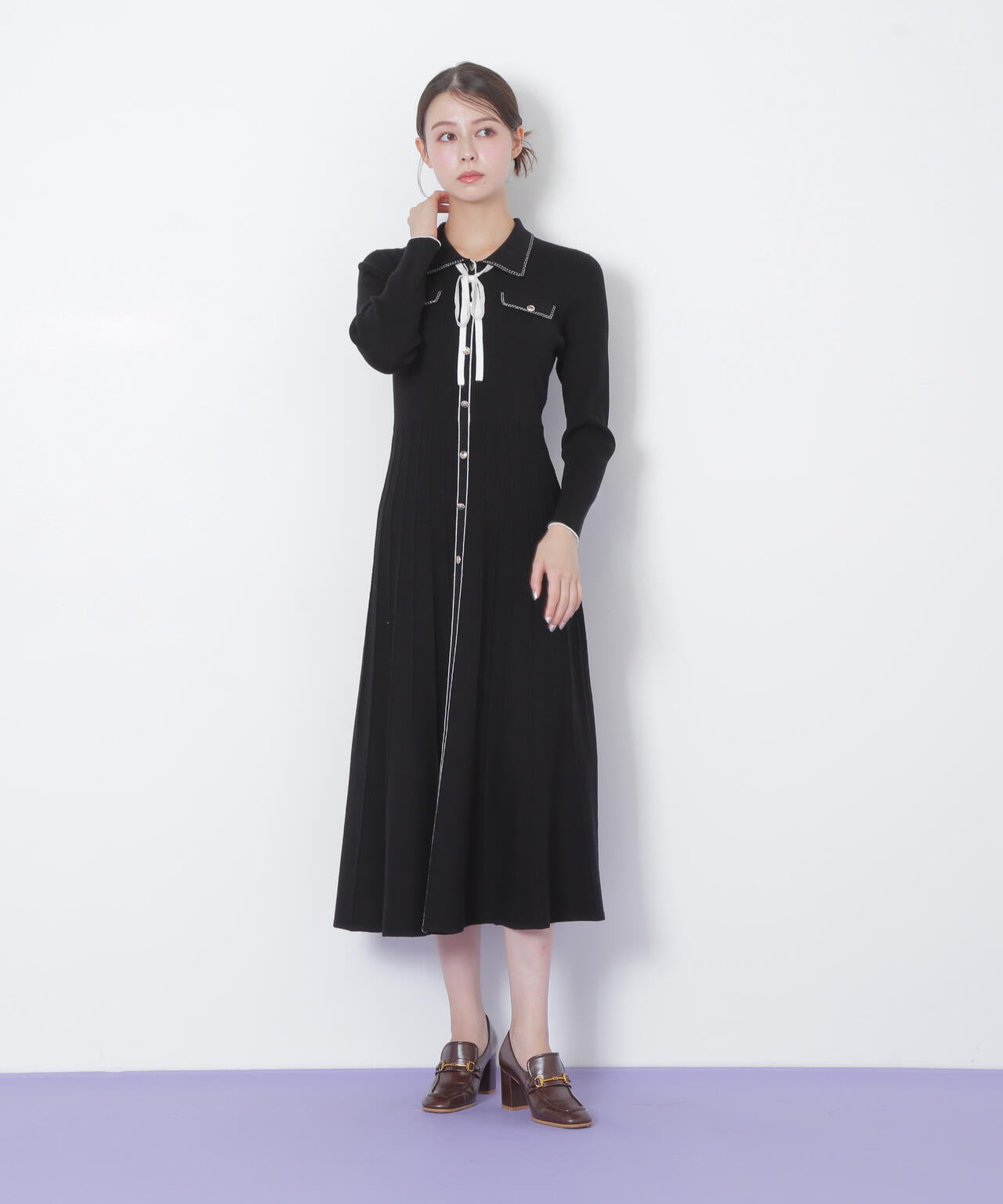 ステッチカラーニットワンピース