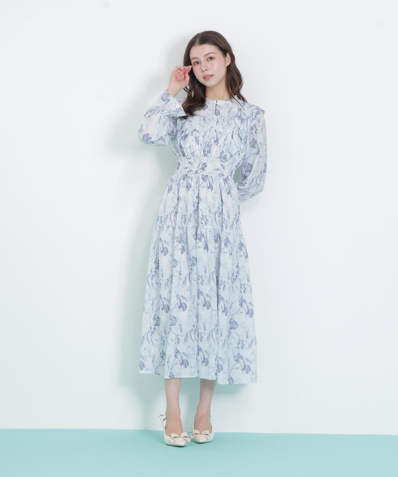 ピンタック花柄ワンピース