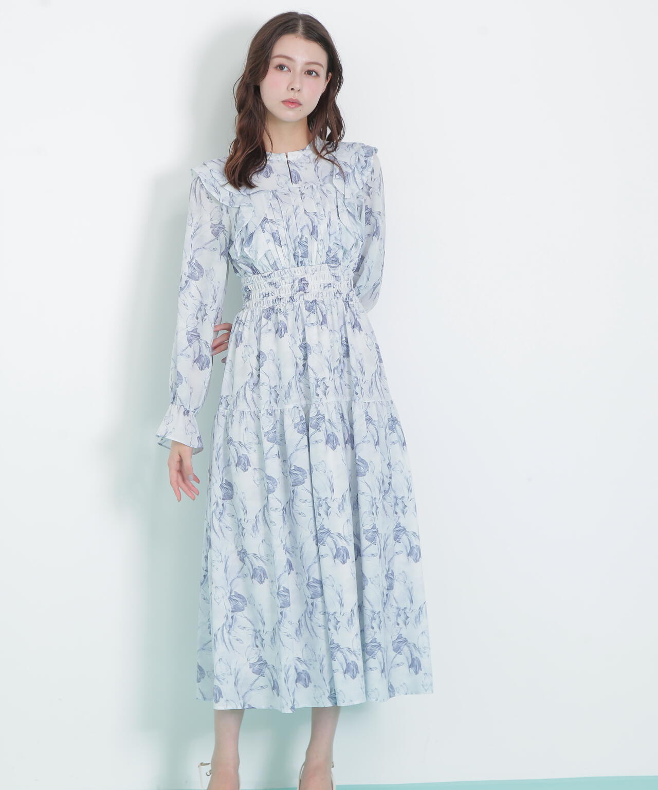 ピンタック花柄ワンピース