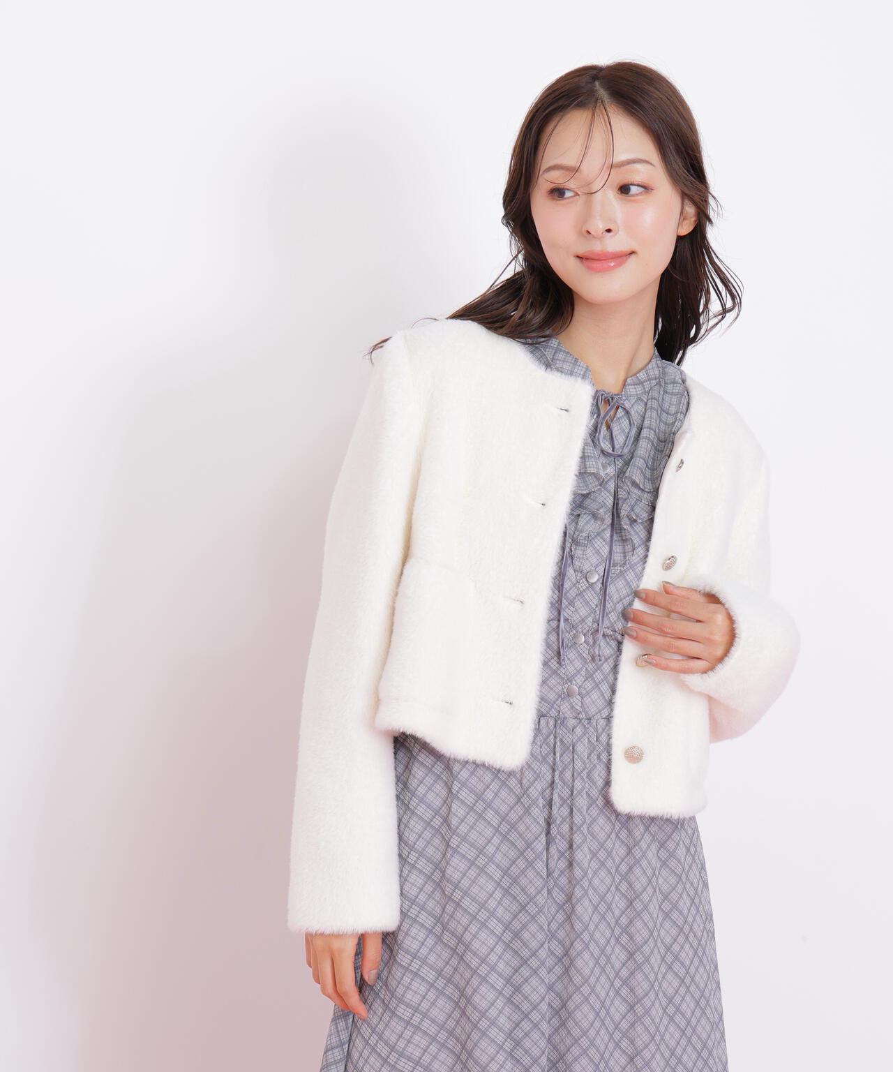 フェイクファーノーカラージャケット