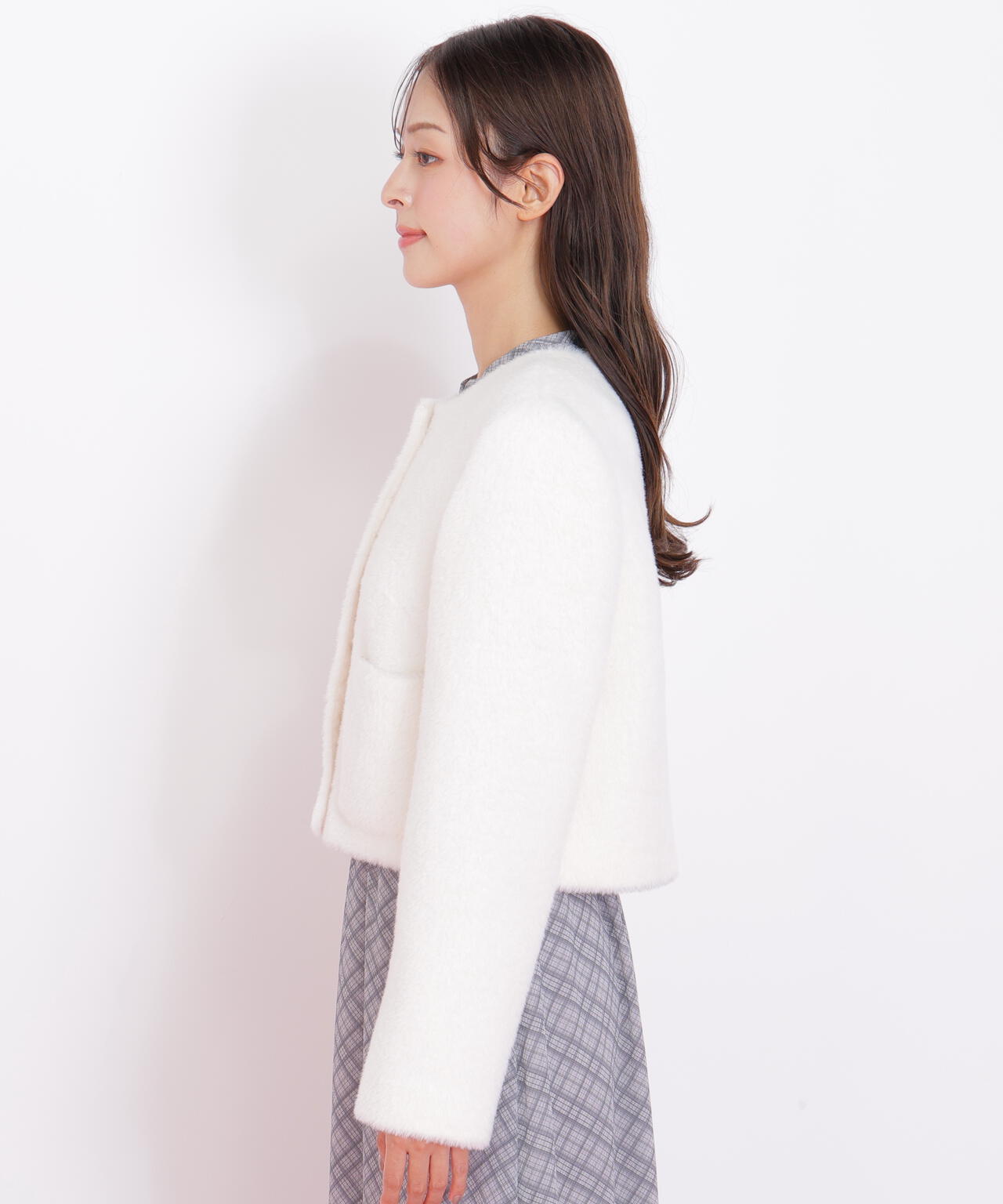 フェイクファーノーカラージャケット