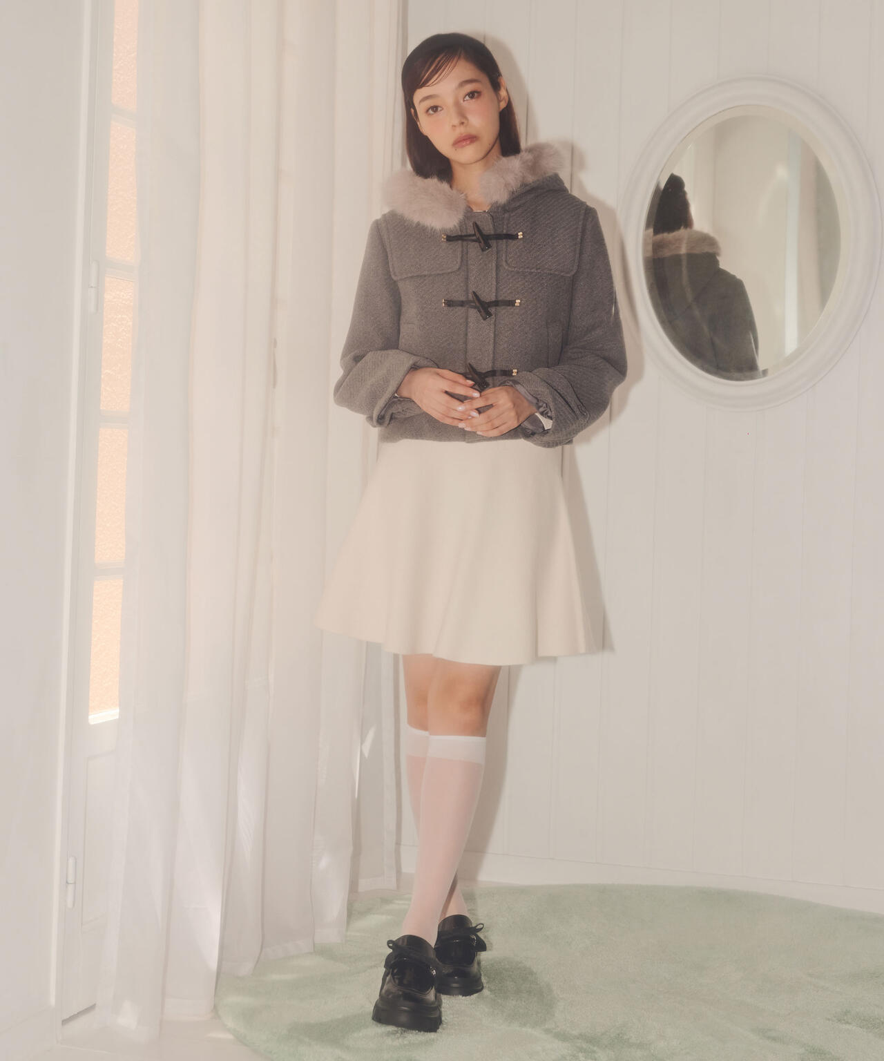 フェイクファー付ショートダッフルコート