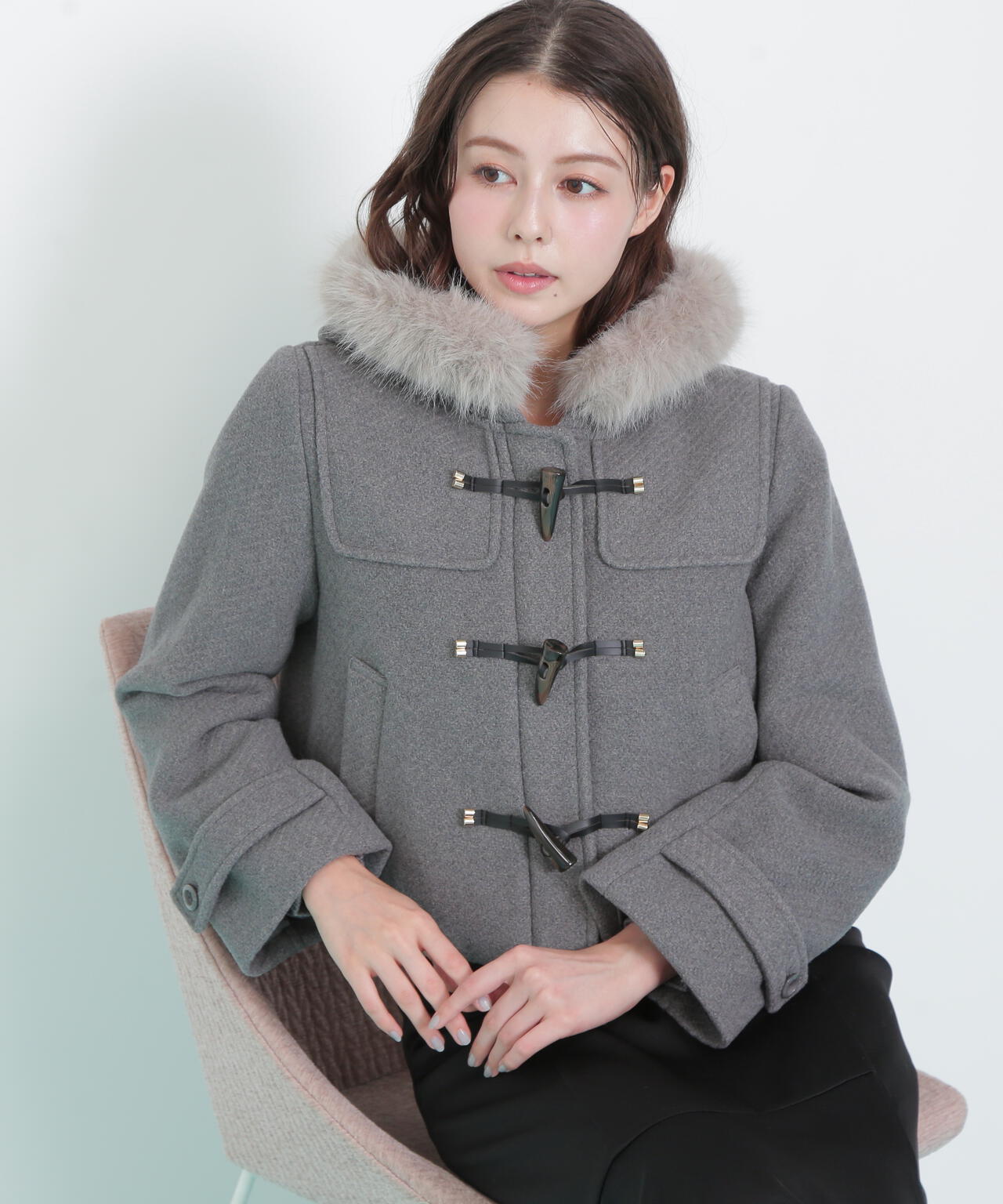 フェイクファー付ショートダッフルコート
