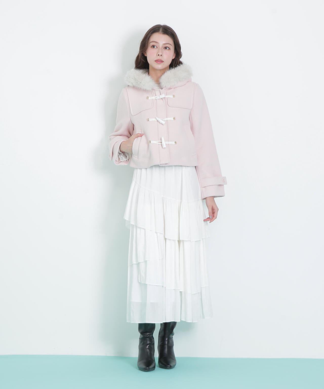 フェイクファー付ショートダッフルコート