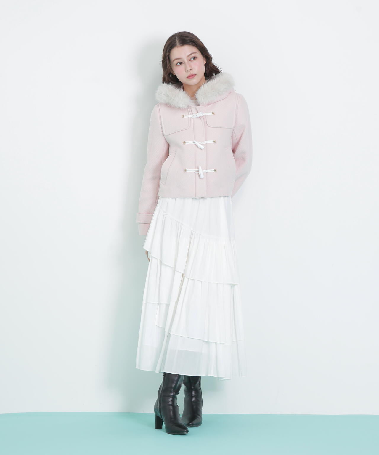 フェイクファー付ショートダッフルコート