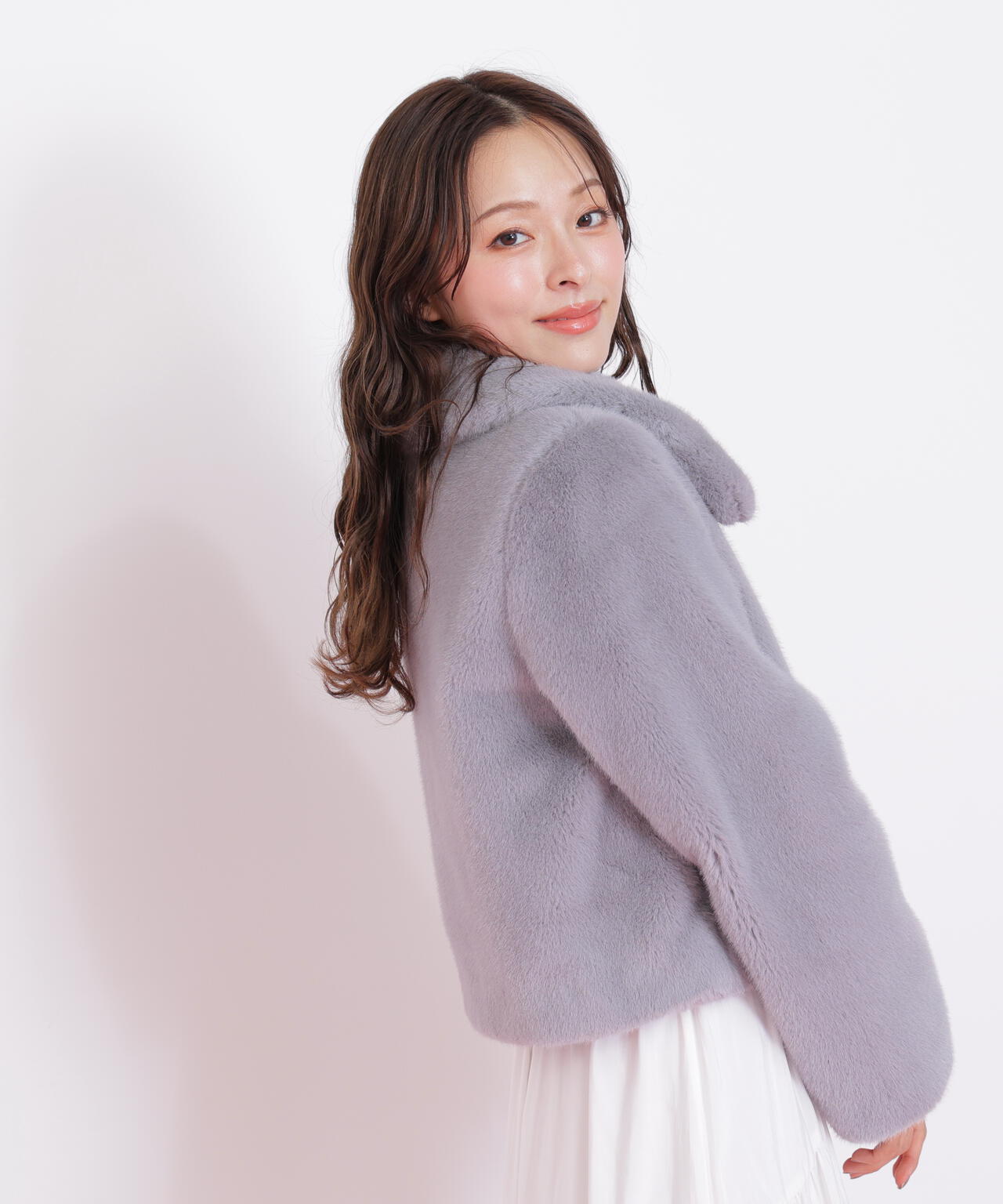 フェイクファーショートジャケット