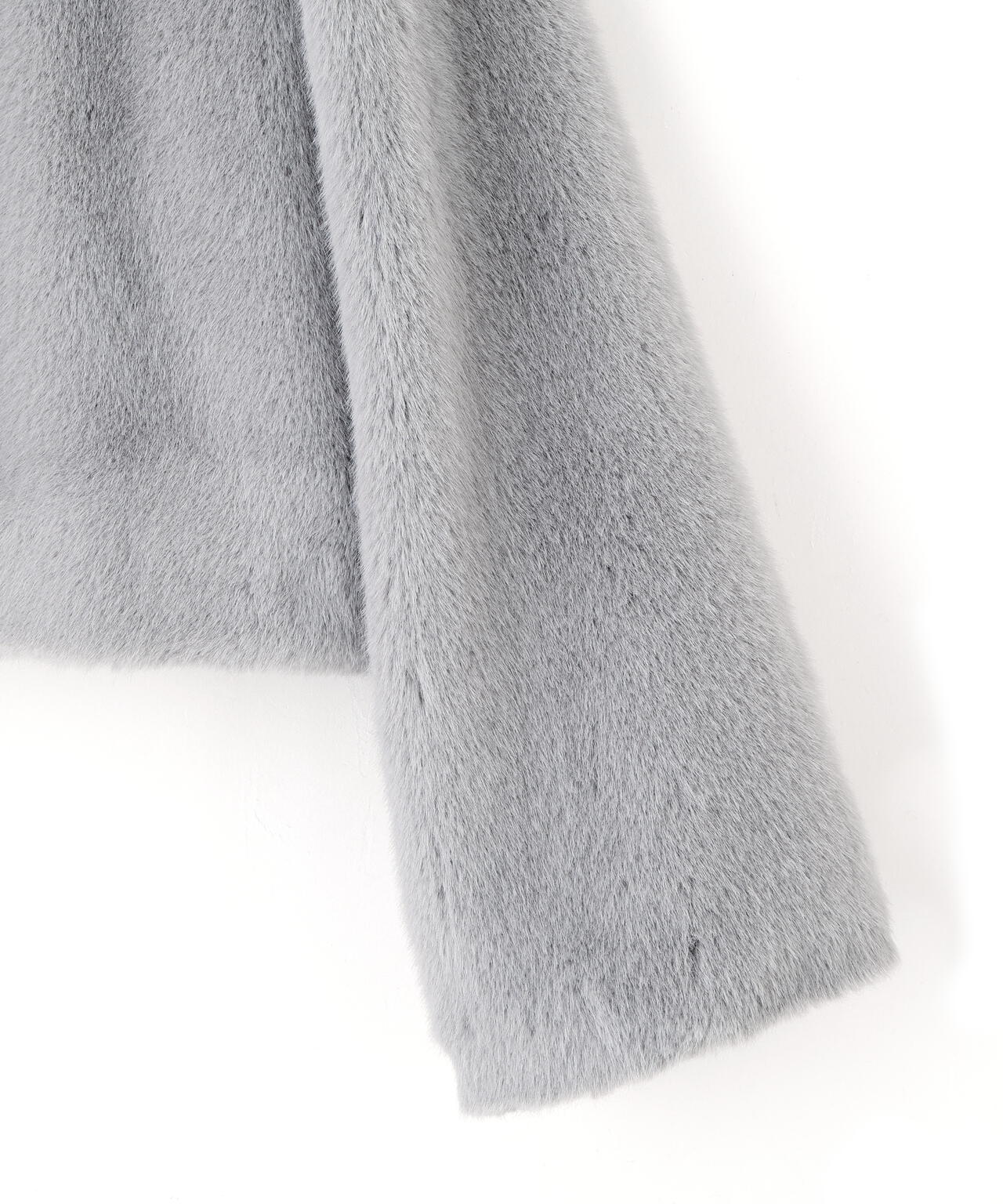 フェイクファーショートジャケット