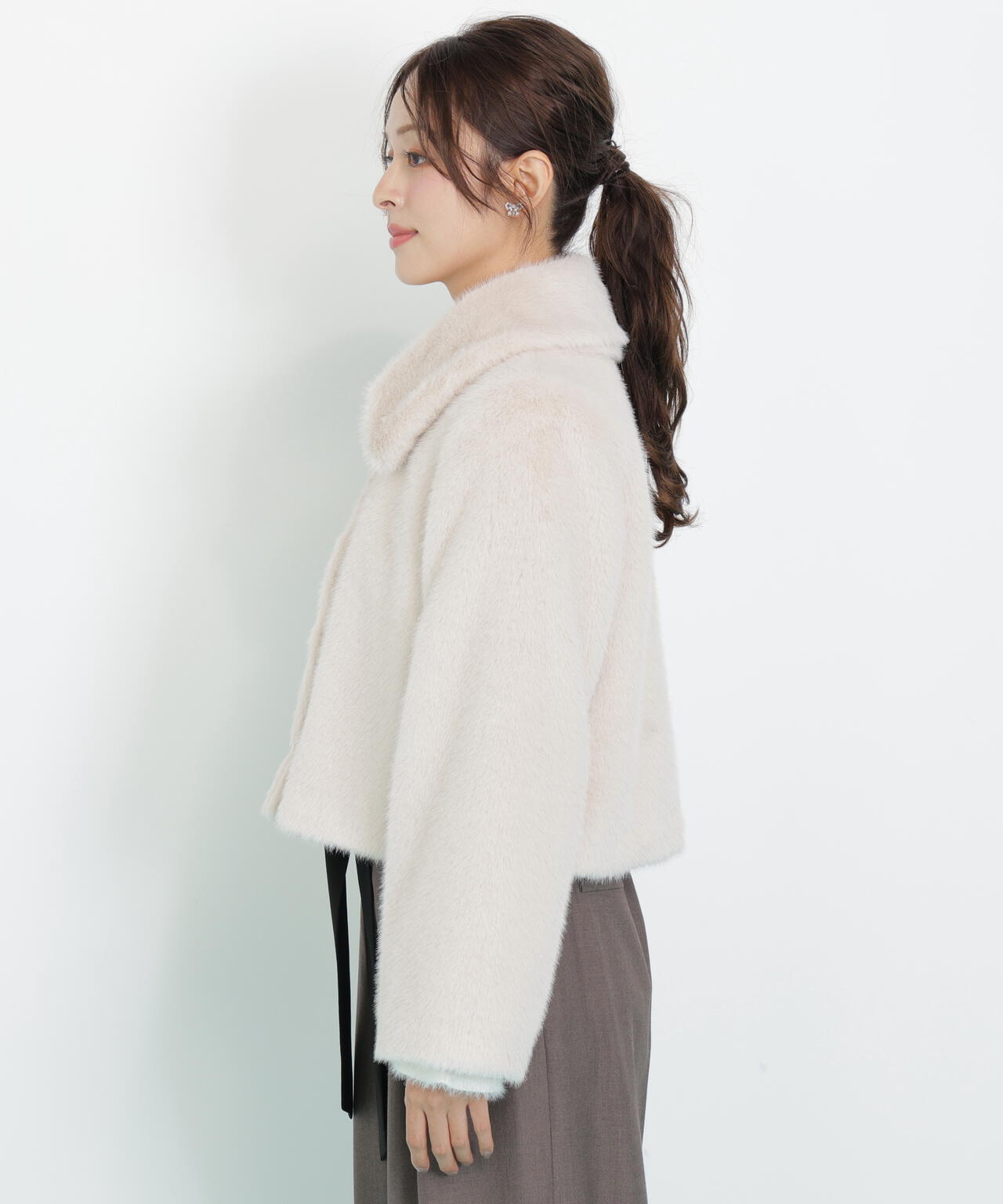 フェイクファーショートジャケット