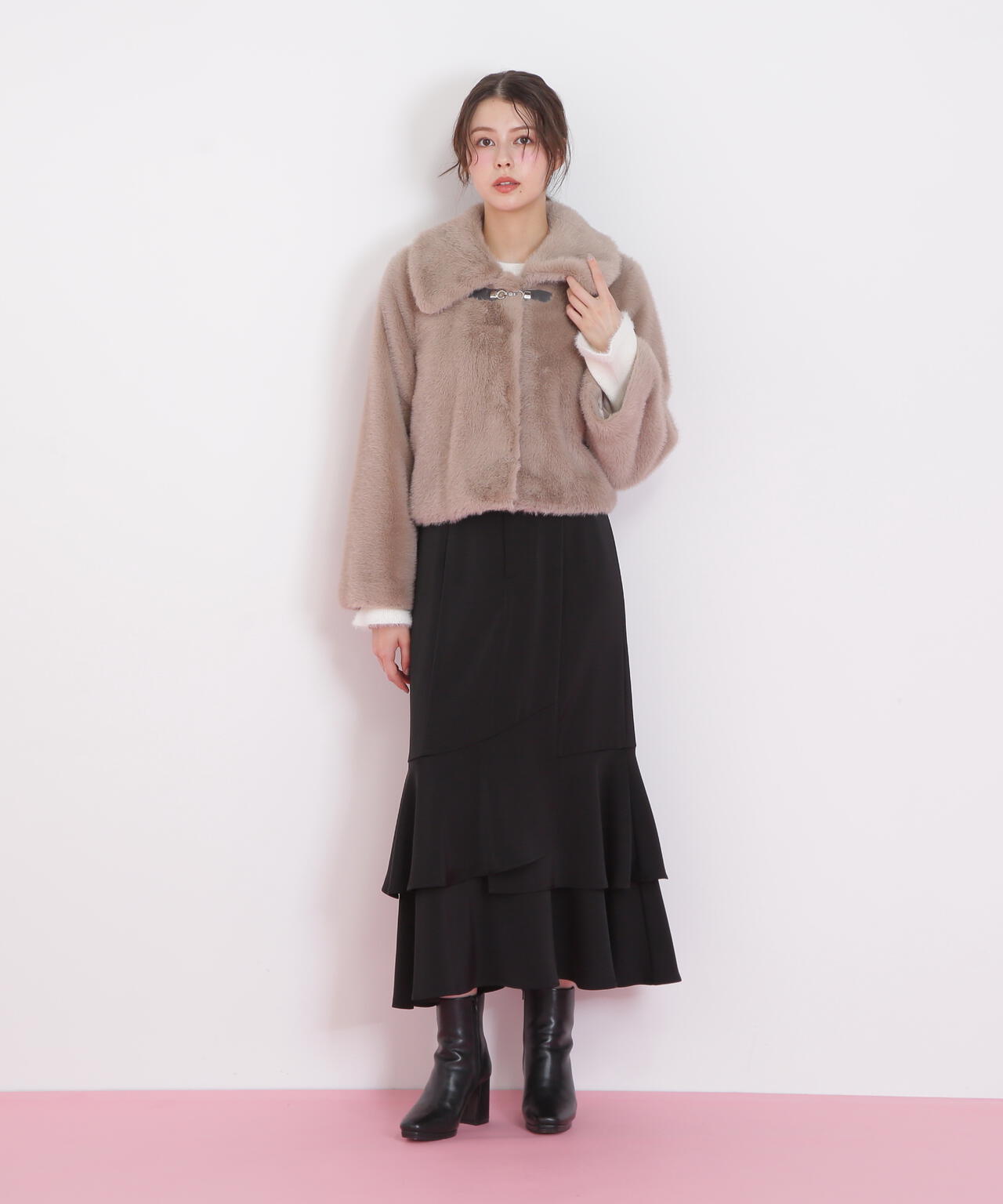 【6/12 10:00~6/15 SPECIAL COUPON 対象商品】フェイクファーショートジャケット