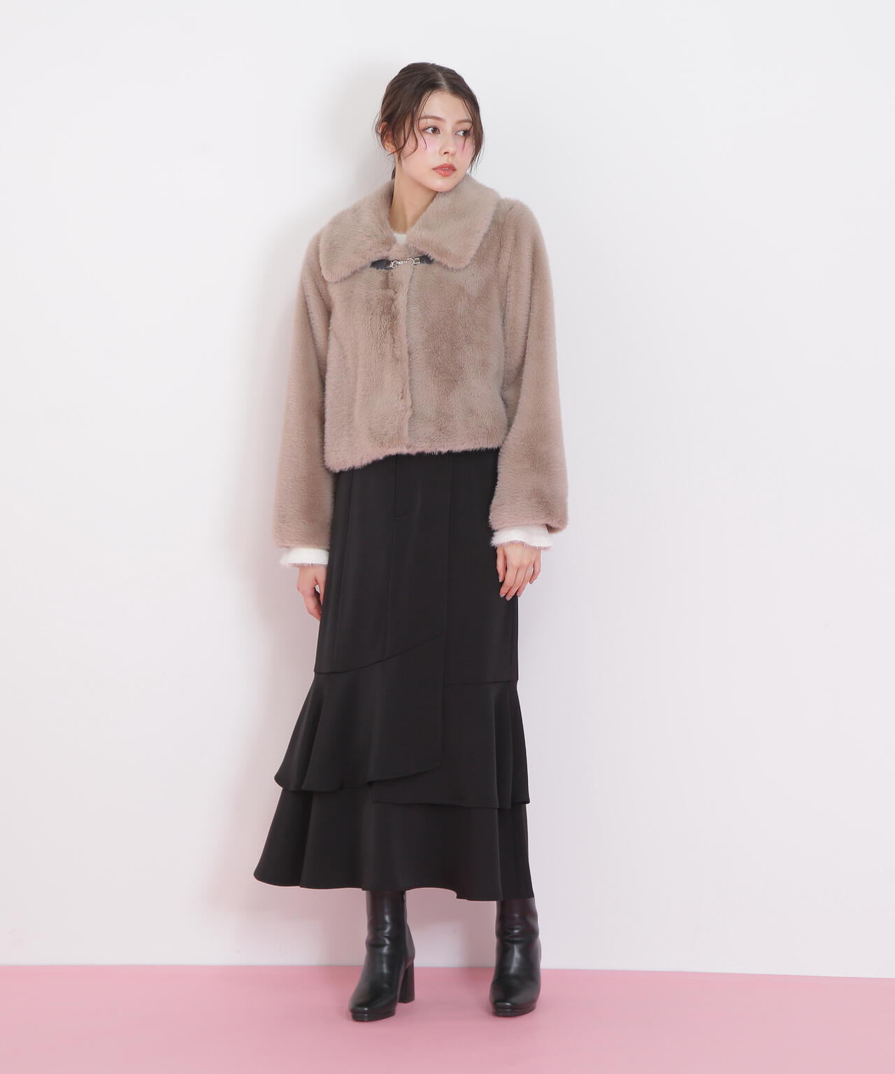 【6/12 10:00~6/15 SPECIAL COUPON 対象商品】フェイクファーショートジャケット