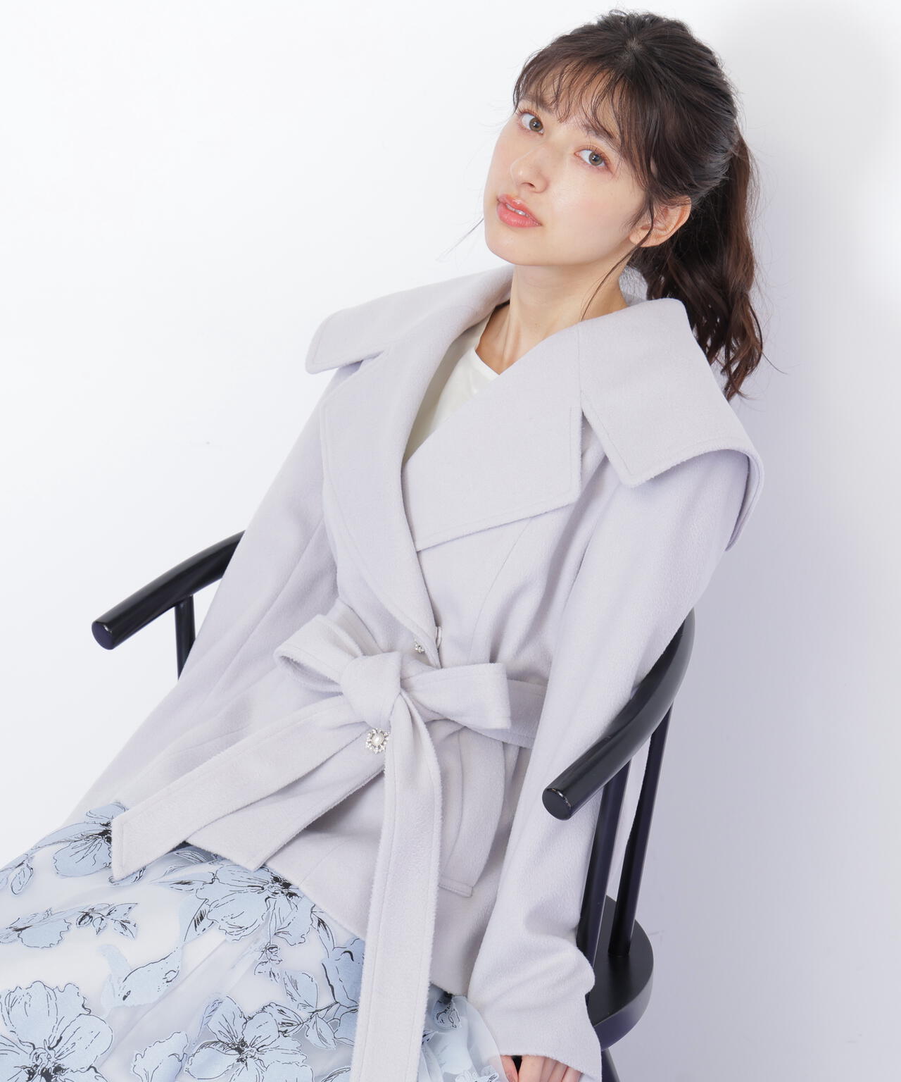 ビジュー釦ビッグカラーショートコート