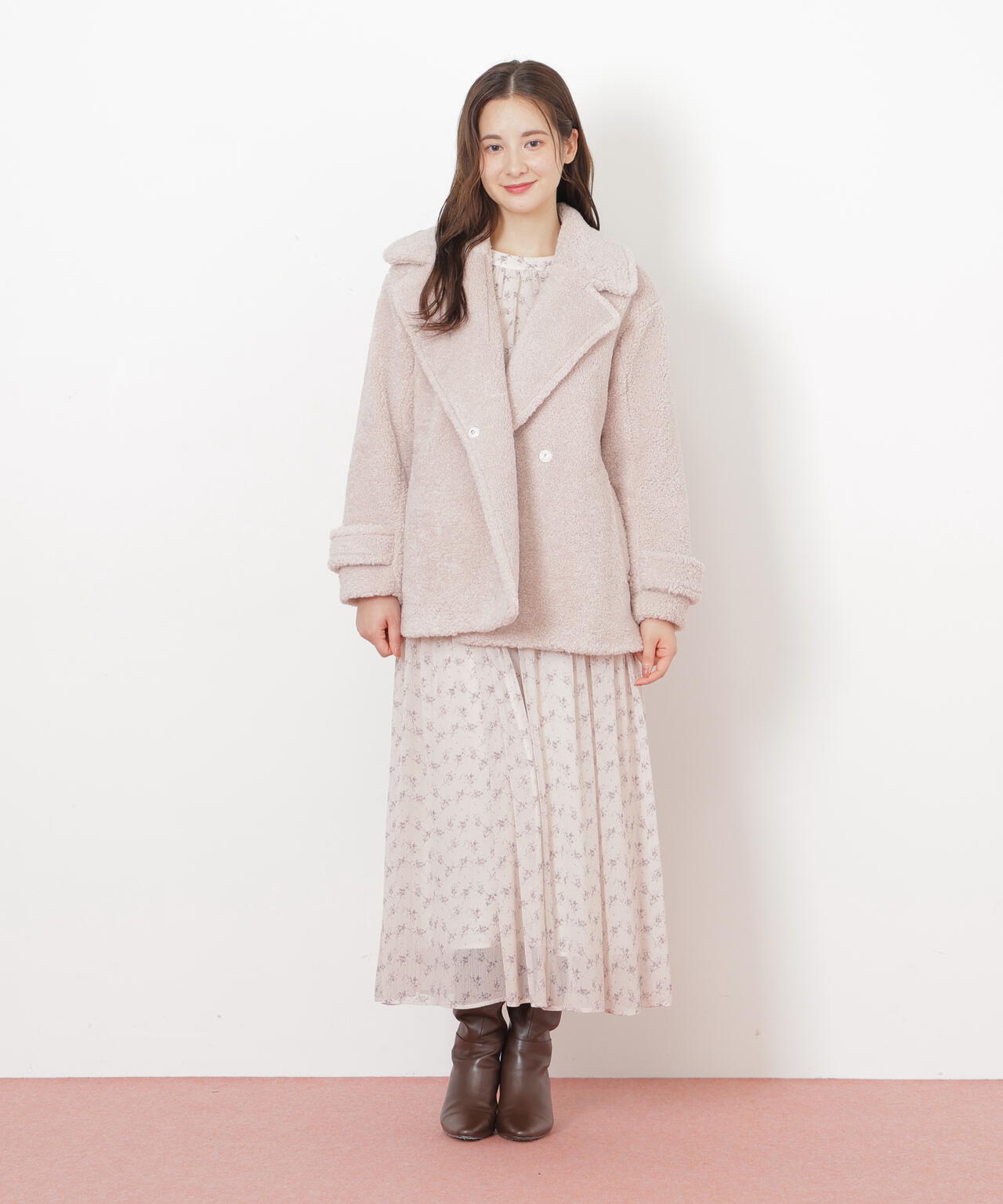 くるくるボアコート