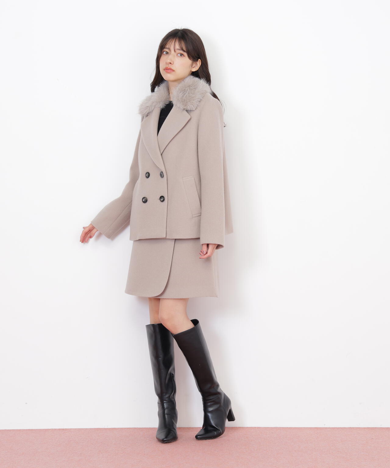 フェイクファー衿付ジャケット