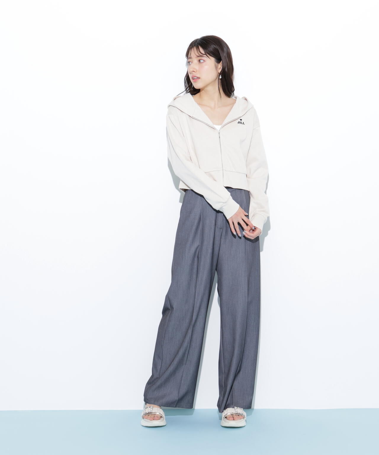 e40f3fa7-c084-5675-bb35-75a2006d454e_Image