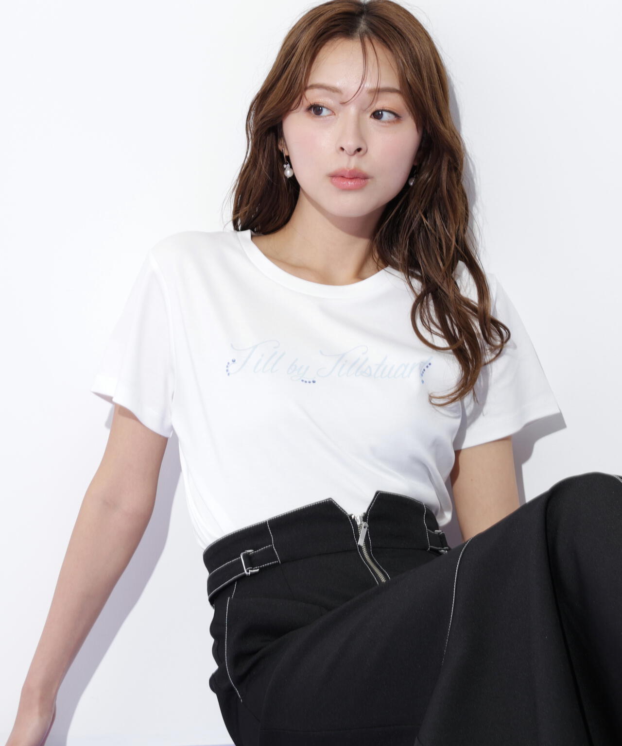 レタリングロゴTシャツ