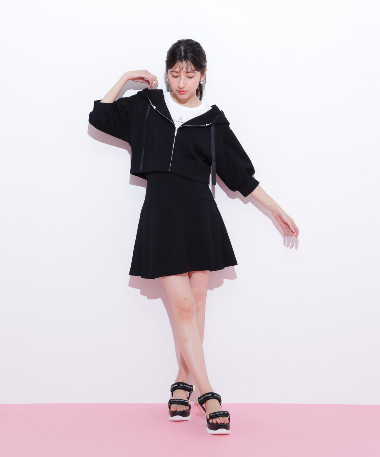 f8304cf5-543e-5868-9dca-10bee0b4a0ad_Image