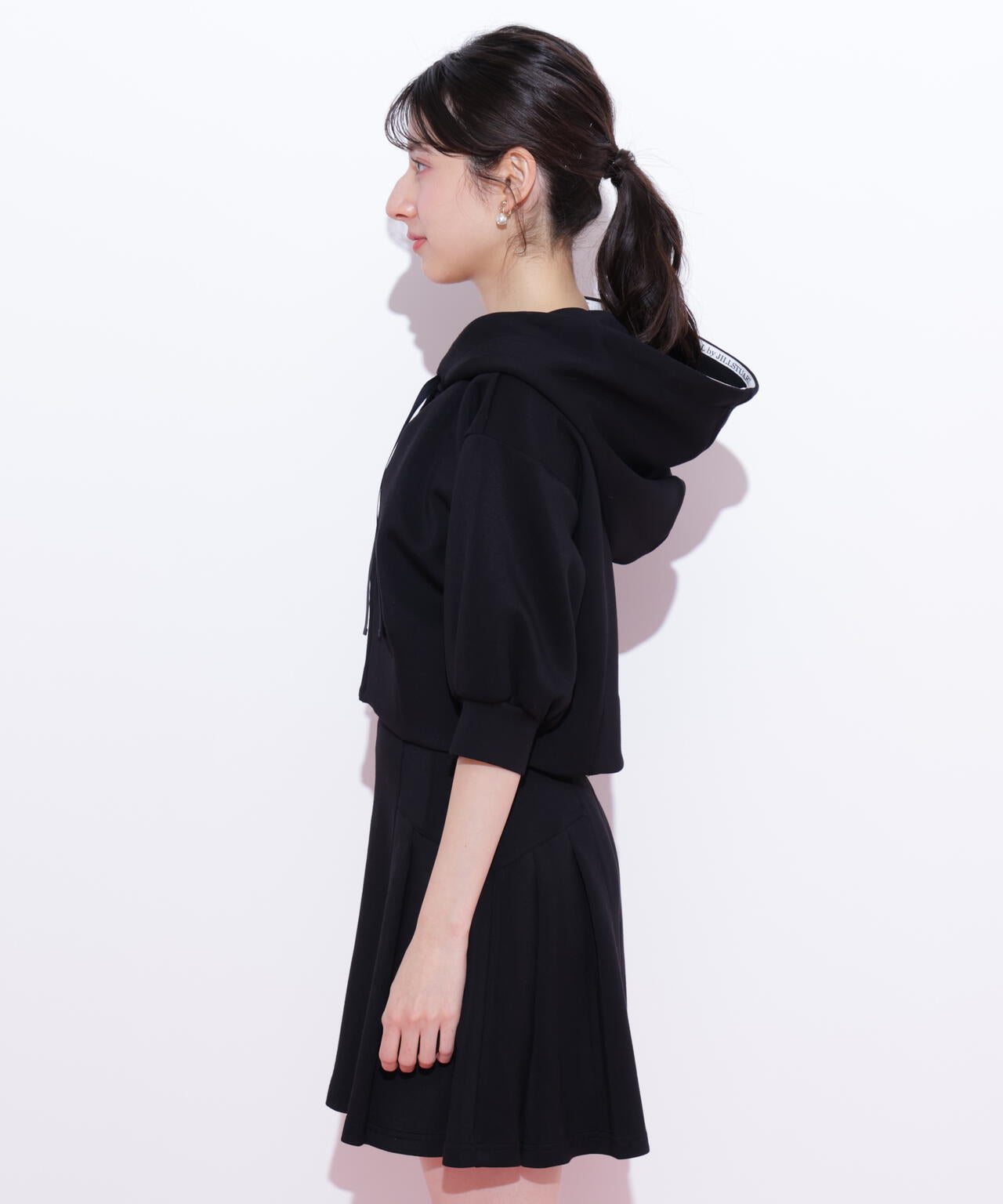 f611fd7a-e2e6-563d-b5c6-3756144289de_Image