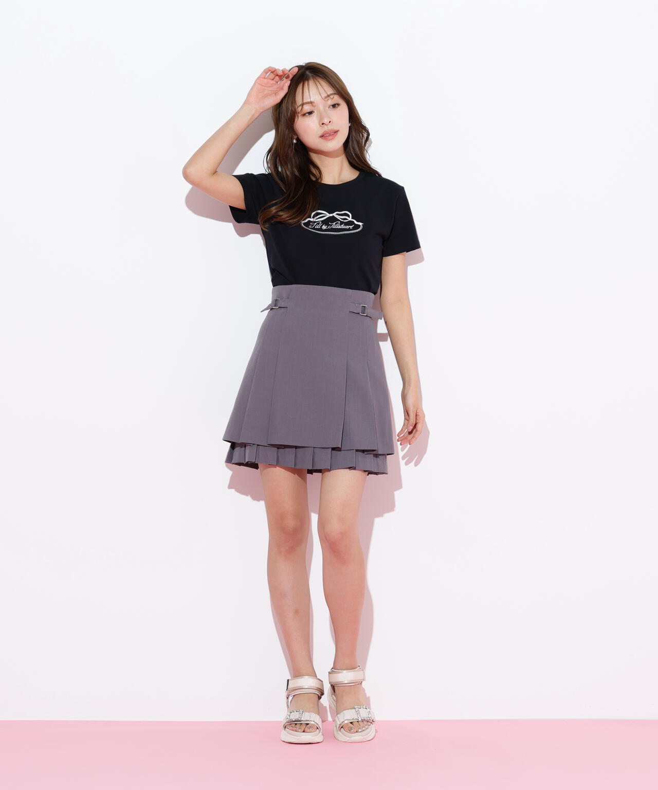 オーガニックコットンリボンフレームロゴTシャツ