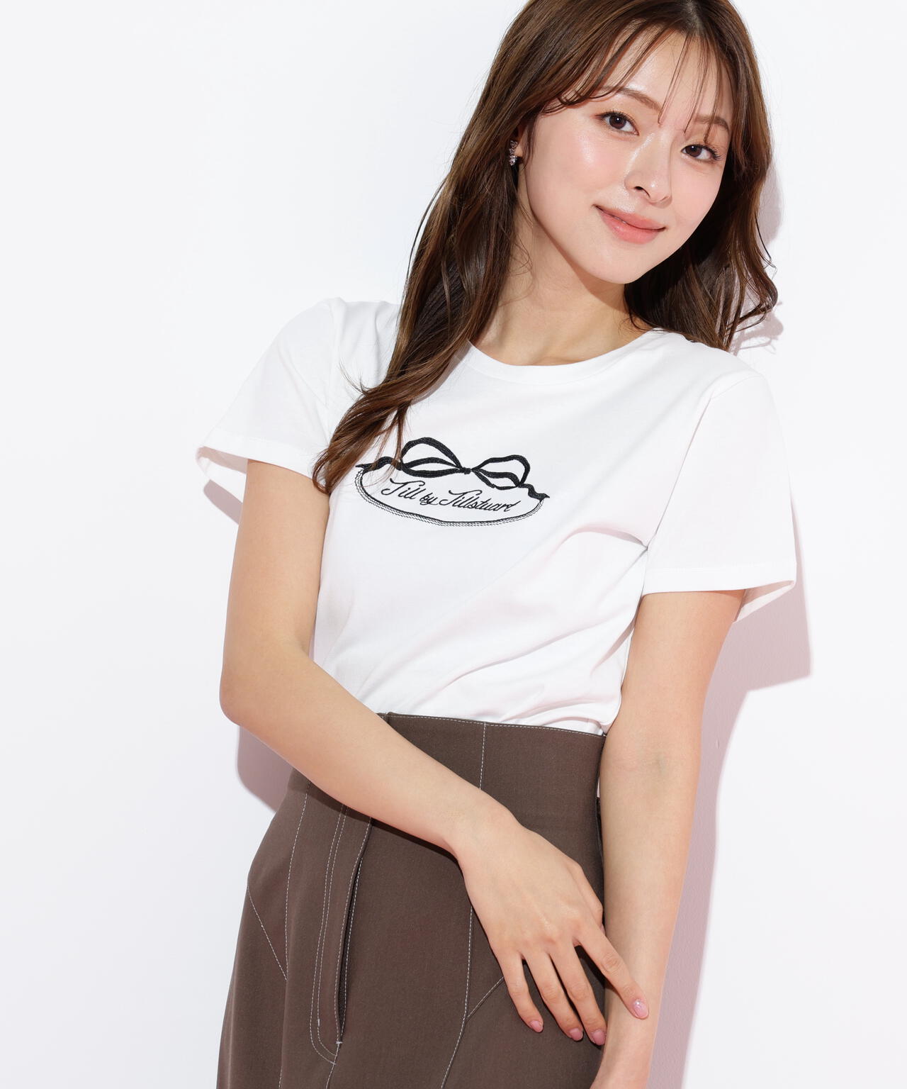 オーガニックコットンリボンフレームロゴTシャツ