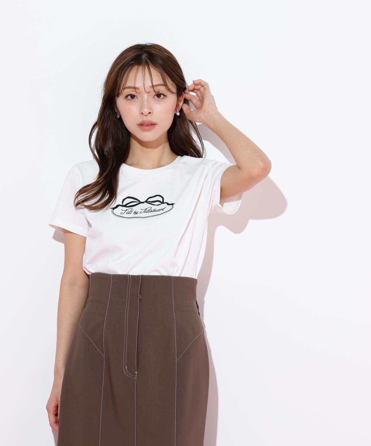 オーガニックコットンリボンフレームロゴTシャツ