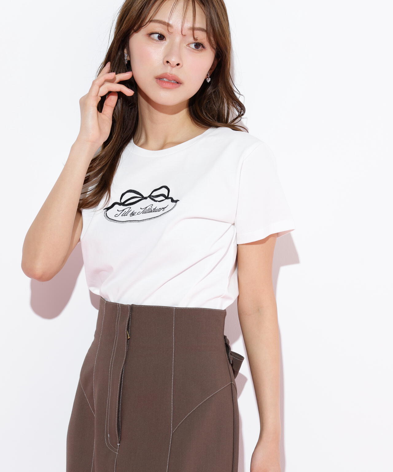 オーガニックコットンリボンフレームロゴTシャツ